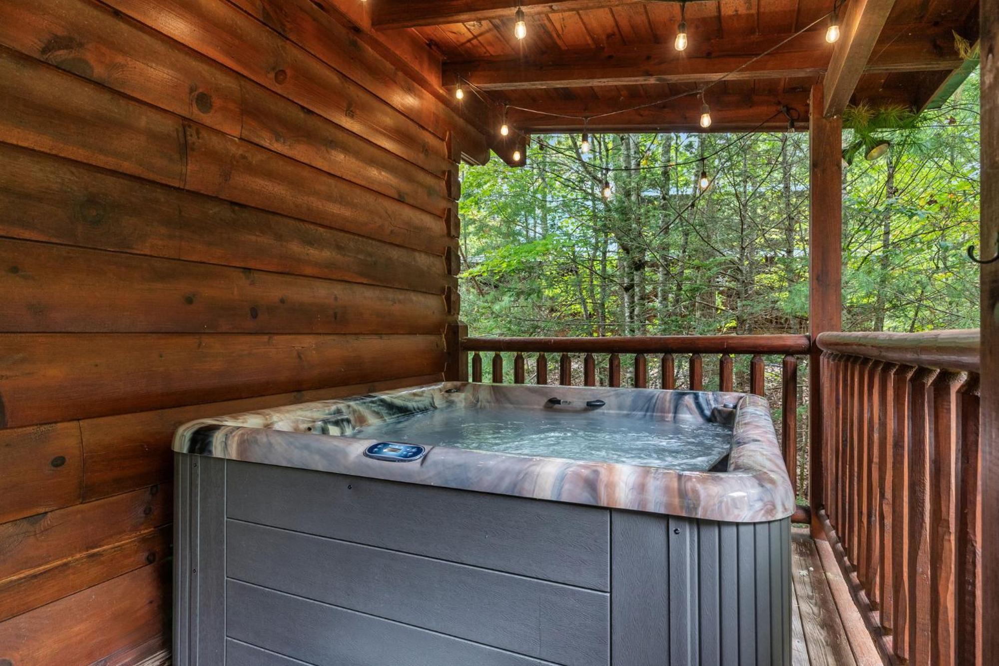 Elegant & Cozy Cabin Near Pigeon Forge Sevierville Bagian luar foto