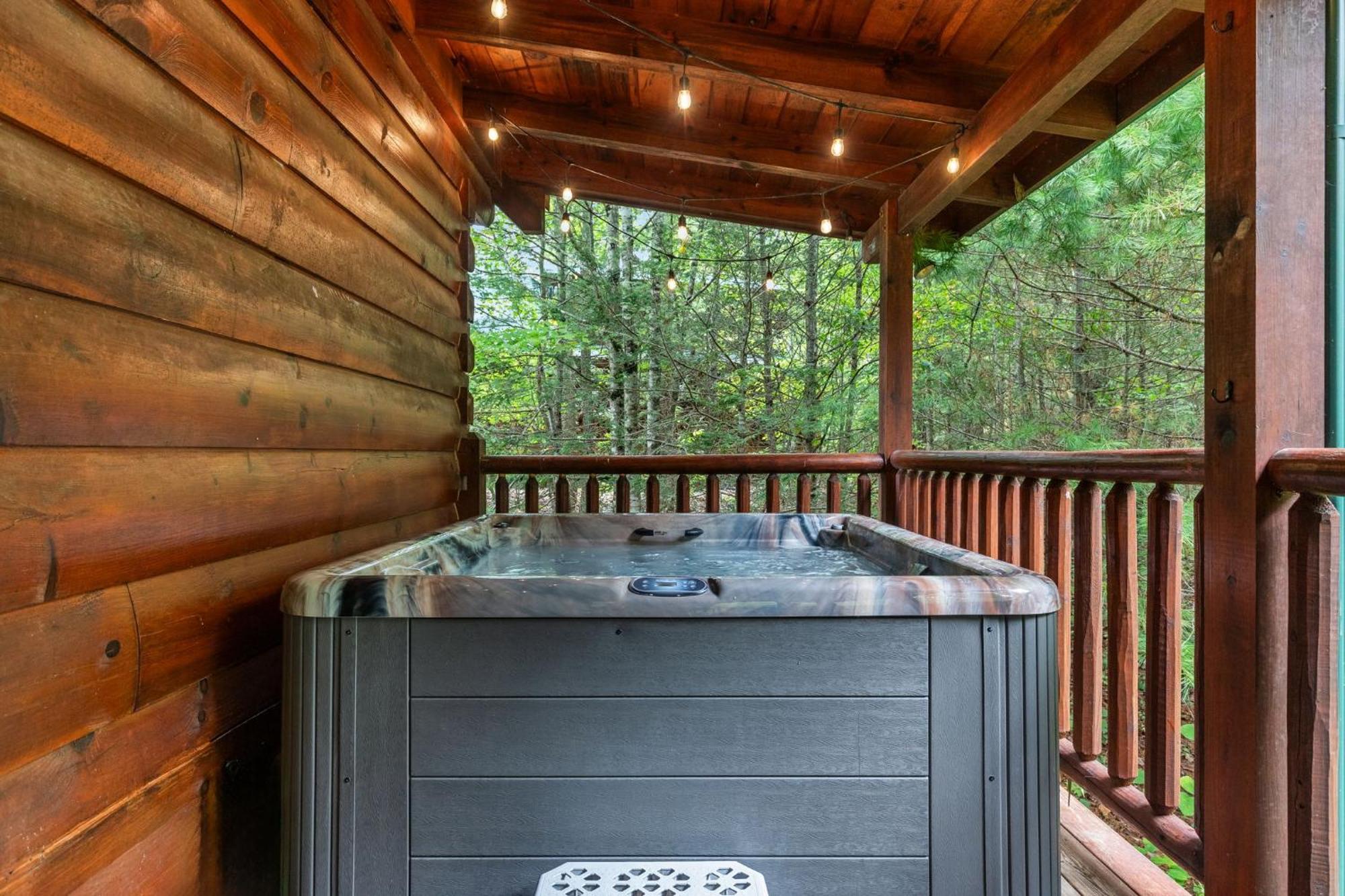 Elegant & Cozy Cabin Near Pigeon Forge Sevierville Bagian luar foto